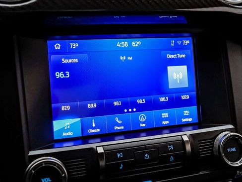 Used 2022 Ford Mustang Shelby GT500 w/ Carbon Fiber Track Pack image 81