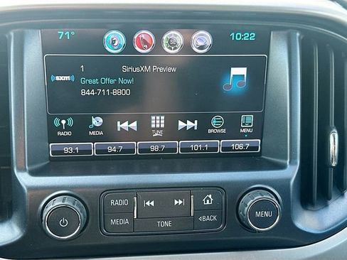 Used 2017 Chevrolet Colorado Z71 AWD/4WD image 16