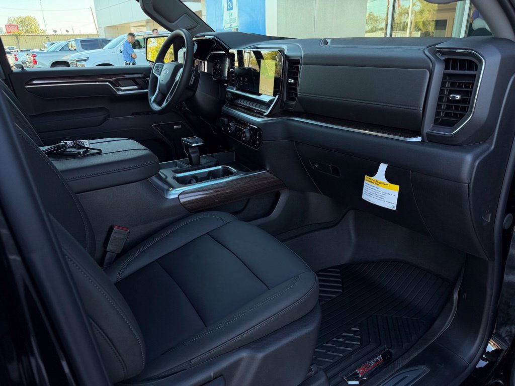 New 2026 Chevrolet Silverado 1500 RST w/ Safety Package AWD/4WD image 16