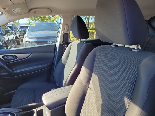 Used 2022 Nissan Rogue Sport S FWD image 19