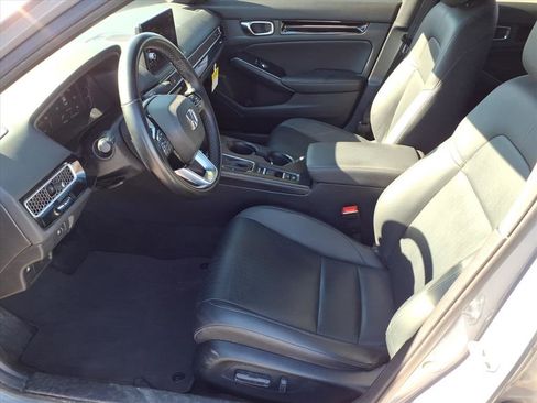 Certified 2025 Honda Civic Sport Touring image 11