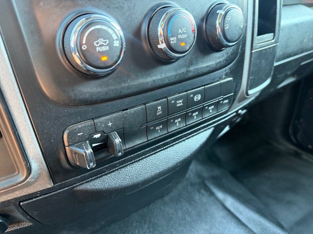 Used 2017 RAM 5500 Tradesman w/ Ambulance Prep Group AWD/4WD image 17