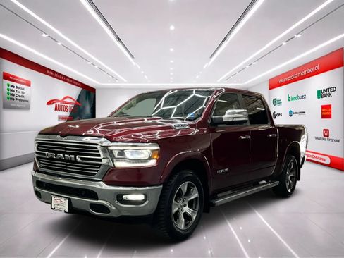 Used 2019 RAM 1500 Laramie AWD/4WD image 3