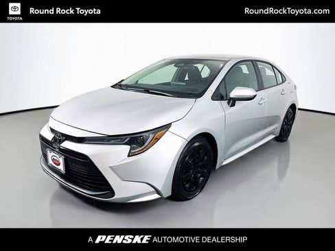 Used 2024 Toyota Corolla LE FWD image 1