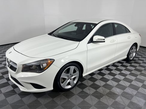Used 2016 Mercedes-Benz CLA 250 image 8