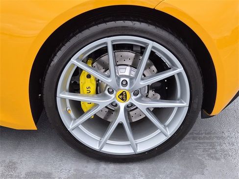 Used 2024 Lotus Emira First Edition image 11