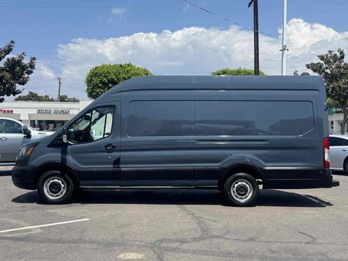 Used 2020 Ford Transit 250 148 High Roof Extended RWD image 3