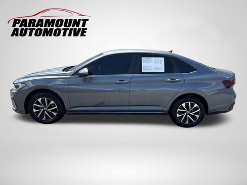 Certified 2025 Volkswagen Jetta S FWD image 4