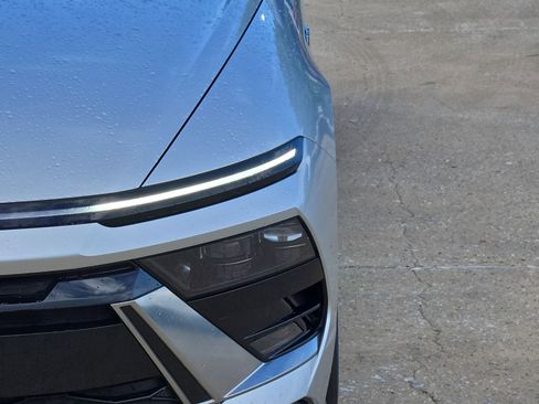 Used 2025 Hyundai Sonata SEL FWD image 10