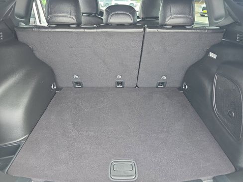 Used 2023 Jeep Compass Trailhawk w/ Sun and Sound Group image 18