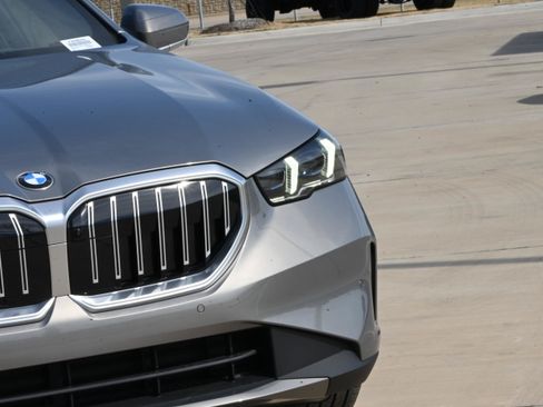 Used 2026 BMW 530i w/ Premium Package RWD image 6