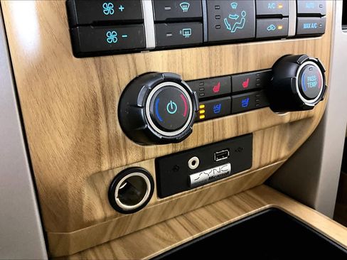 Used 2011 Ford F150 Lariat w/ Lariat Plus Pkg image 30