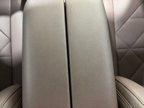 Certified 2025 BMW iX xDrive50 AWD/4WD image 38