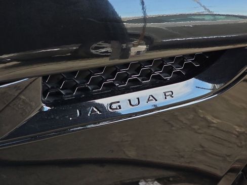 Used 2014 Jaguar F-TYPE S image 18