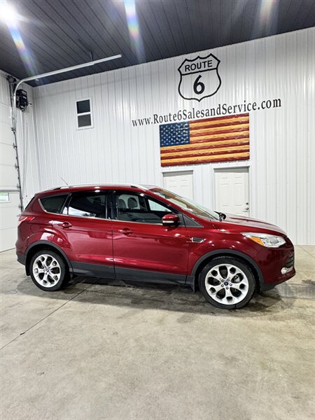 Used 2015 Ford Escape Titanium AWD/4WD image 2