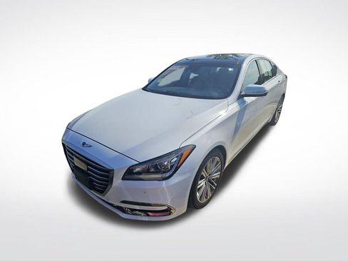 Used 2018 Genesis G80 3.8 w/ Option Group 02 RWD image 10