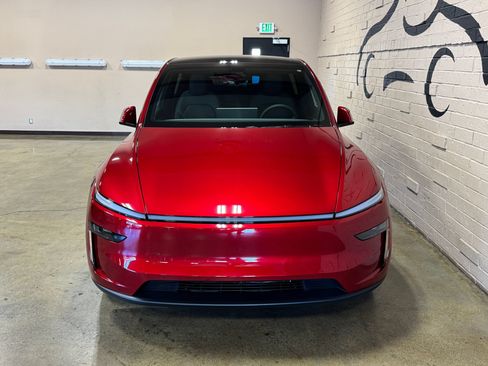 Used 2026 Tesla Model Y Long Range AWD/4WD image 6