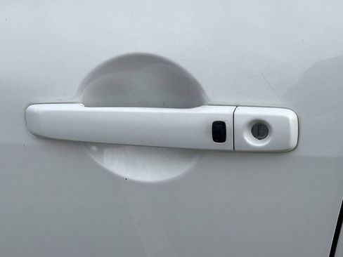 Used 2013 INFINITI G37 x w/ Premium Pkg image 36