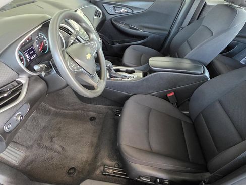 Used 2025 Chevrolet Malibu LT FWD image 7