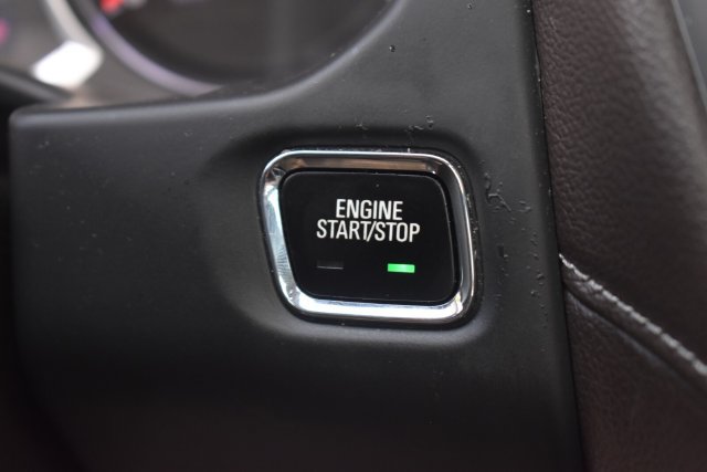 Certified 2020 GMC Acadia SLT AWD/4WD image 34