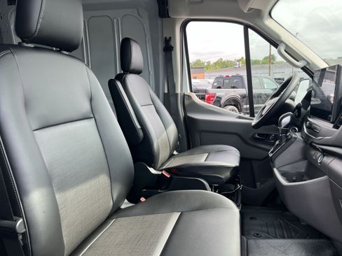 New 2027 Ford Transit 250 148 High Roof RWD image 25
