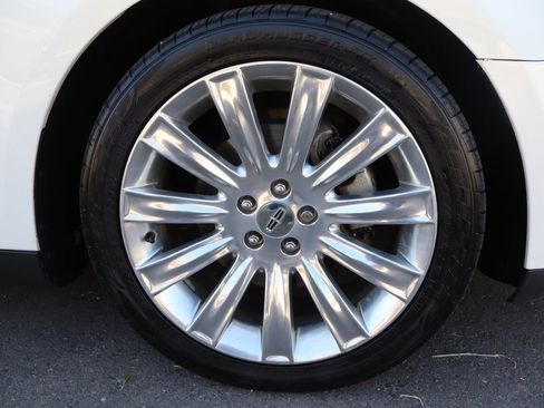 Used 2012 Lincoln MKS AWD image 43