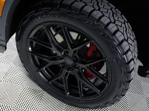 Used 2026 Cadillac Escalade V w/ LPO, Floor Liner Package image 50