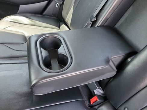 Used 2023 Hyundai Elantra Limited w/ Cargo Package FWD image 26