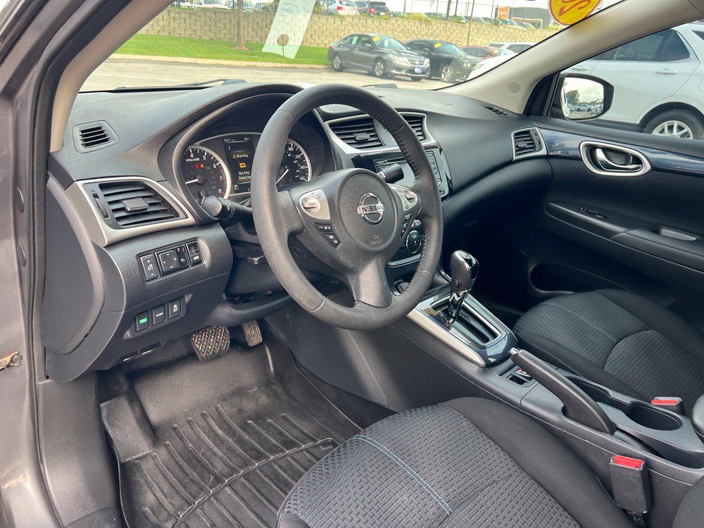 Used 2018 Nissan Sentra SR w/ Electronics Package FWD image 17