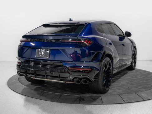 Used 2023 Lamborghini Urus S AWD/4WD image 8