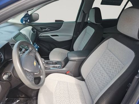 Used 2024 Chevrolet Equinox LS FWD image 11
