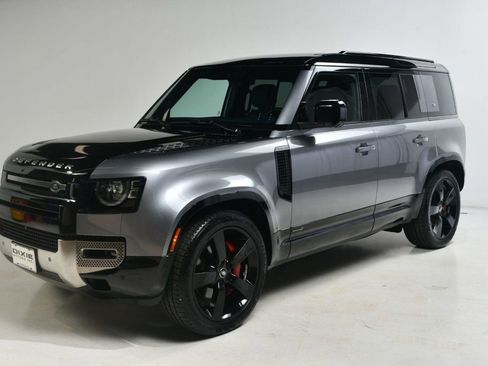 Used 2023 Land Rover Defender 110 X image 2