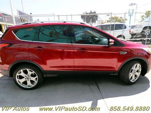 Used 2018 Ford Escape Titanium image 37