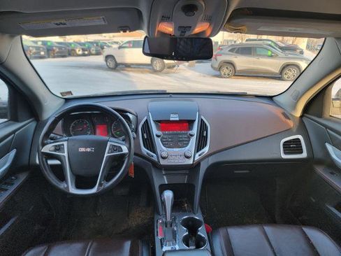 Used 2010 GMC Terrain SLT image 18