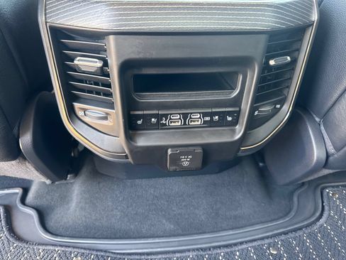 Used 2019 RAM 1500 Limited AWD/4WD image 32