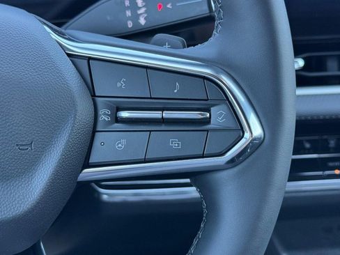 New 2026 Chevrolet Equinox LT image 12