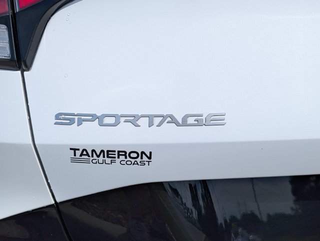Used 2024 Kia Sportage SX FWD image 5