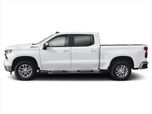 Used 2025 Chevrolet Silverado 1500 LT AWD/4WD image 42
