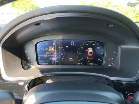 New 2025 Honda Civic Sport Touring image 33