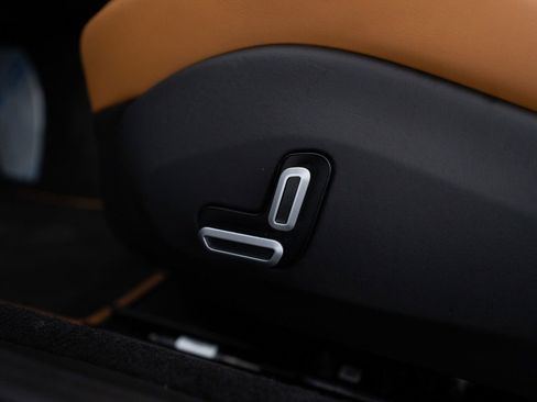 Certified 2025 Ferrari Roma Spider image 29