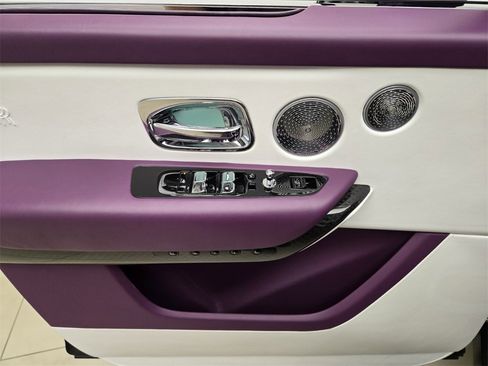 Certified 2023 Rolls-Royce Cullinan Black Badge w/ Driver's Package image 31