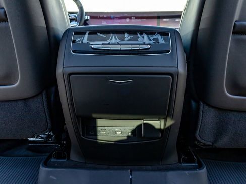 Used 2026 Cadillac Escalade Platinum Sport w/ LPO, Floor Liner Package image 31