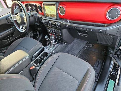 Used 2022 Jeep Wrangler Unlimited Rubicon image 21