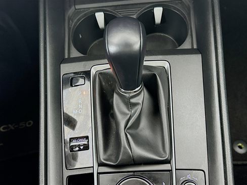 Used 2025 MAZDA CX-50 AWD 2.5 S w/ Premium Package image 23