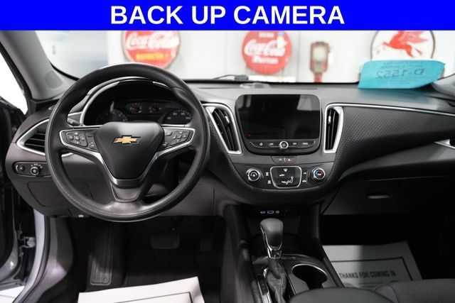 Used 2025 Chevrolet Malibu LS w/ Driver Confidence Package FWD image 2