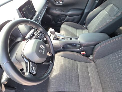 Used 2026 Honda HR-V Sport image 12