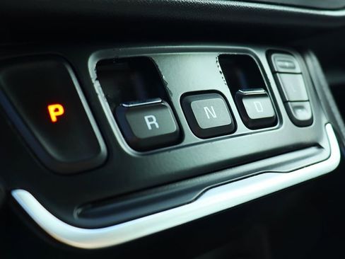 Used 2019 GMC Terrain SLT image 50