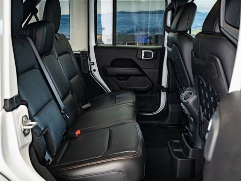 Used 2023 Jeep Wrangler Unlimited Rubicon 392 image 36