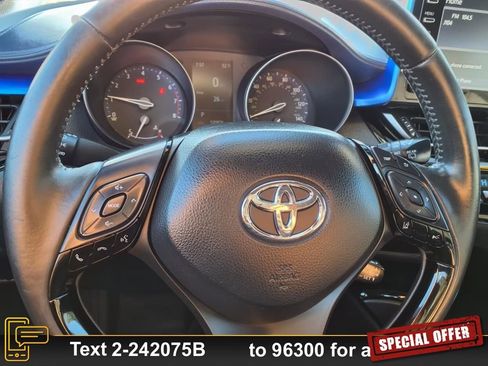 Used 2021 Toyota C-HR XLE image 13