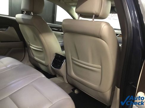 Used 2013 Cadillac XTS Luxury w/ Driver Awareness Package AWD/4WD image 28